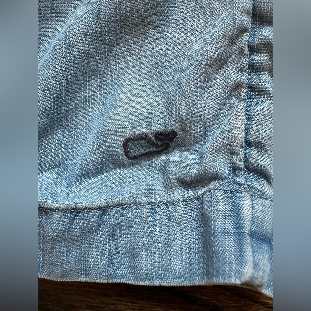 Vineyard Vines Long Sleeved Girl’s Chambray Dress - size small - Picture 2 of 4